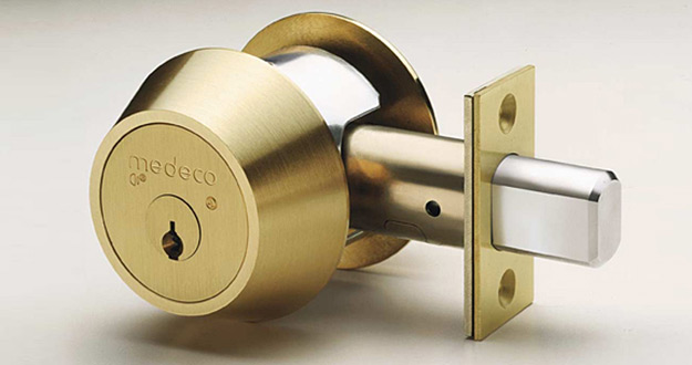 How Does A Locksmith Help You Improve The Safety Of Your Home?