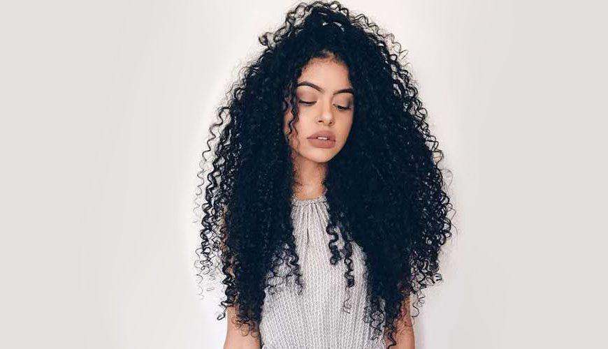 Can I Put a Curly Wig at Home?